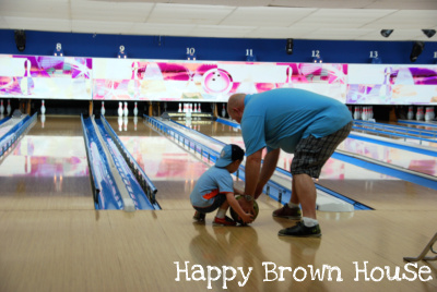bowling https://happybrownhouse.com