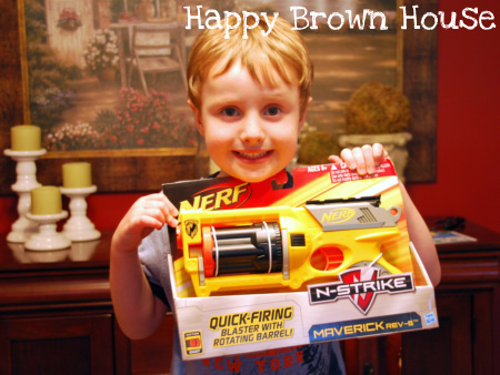 nerf guns can be used for developing fine motor skills @happybrownhouse www.happybrownhouse.com