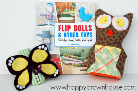 Flip Dolls & Other Toys that Zip, Stack,  Hide, Grab and Go Review and Giveaway. These adorable dolls are reversible and can be used as puppets!