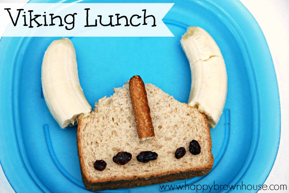 Need an easy lunch/snack idea for kids? This Easy Viking Lunch is a quick way to add a little fun to lunchtime with simple ingredients you already have at home. Such a cute idea for a viking unit!