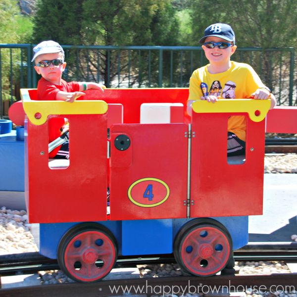 Legoland best sale by train