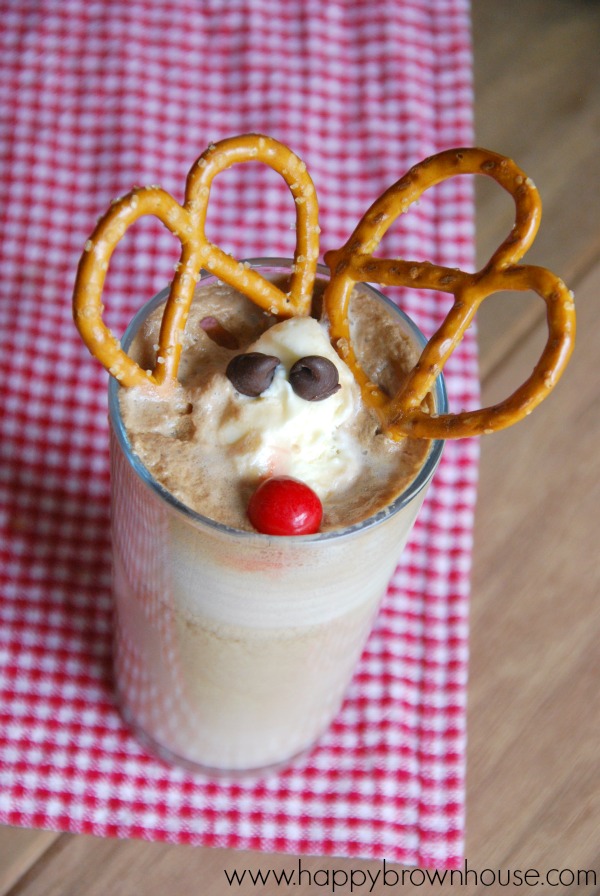 Reindeer Floats from www.happybrownhouse.com 