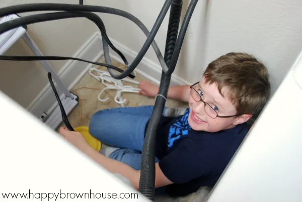 Organizing and Spring Cleaning the Laundry Room - Happy Brown House