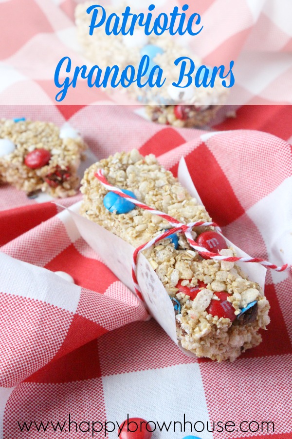 These Patriotic Granola Bars are the perfect treat for Memorial Day or the Fourth of July. Kids will love this easy treat and they'll be the hit of the barbecue. This is a perfect treat for kids to help with for your special celebration.