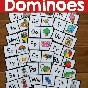 These Alphabet Dominoes are a great way to practice matching letters and beginning sounds. These would make a great preschool busy bag or to use in small group literacy instruction.