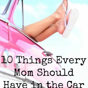 Don't for get these 10 Things Every Mom Should Have in the Car for Summer. You'll be prepared for anything summer throws at you.