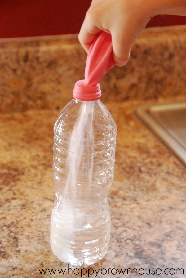 Blow up a balloon with vinegar and baking soda. This easy balloon science experiment will have kids wanting to do it again. Perfect for an easy science fair project.