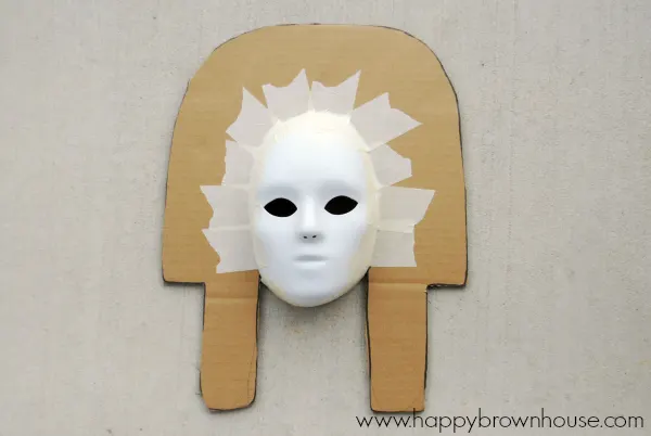 Smallfoot Mask Craft Tutorial - with free templates #ad - Someone's Mum