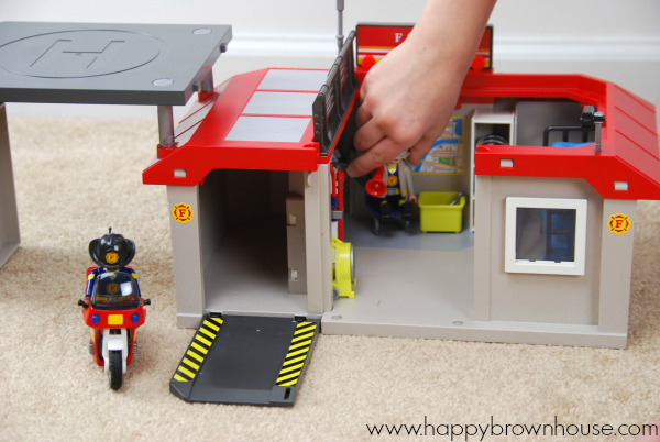 PLAYMOBIL Take Along Fire Station